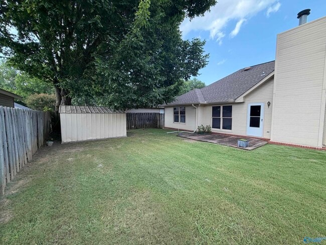 Building Photo - 3029 Battlement Rd SW