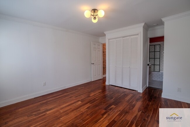Building Photo - 503 S East Ave