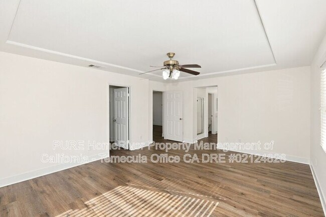 Building Photo - 34111 San Sebastian Ave