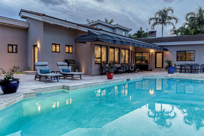 Building Photo - 616 Riviera Isle Dr