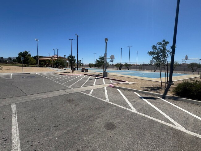Building Photo - 1 story, 3br, 3bth, 2cg, Aliante Community,
