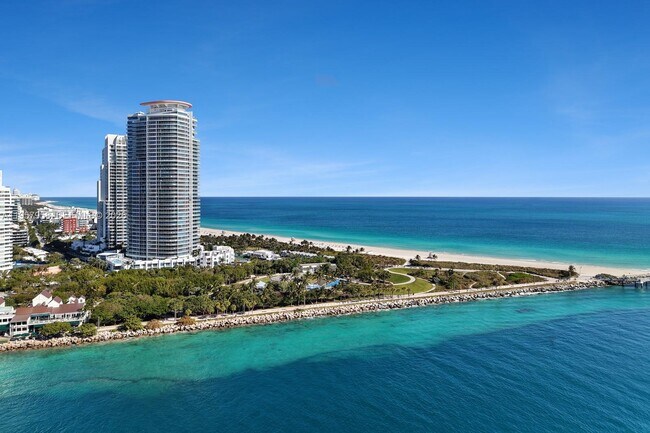 Building Photo - 100 South Pointe Dr