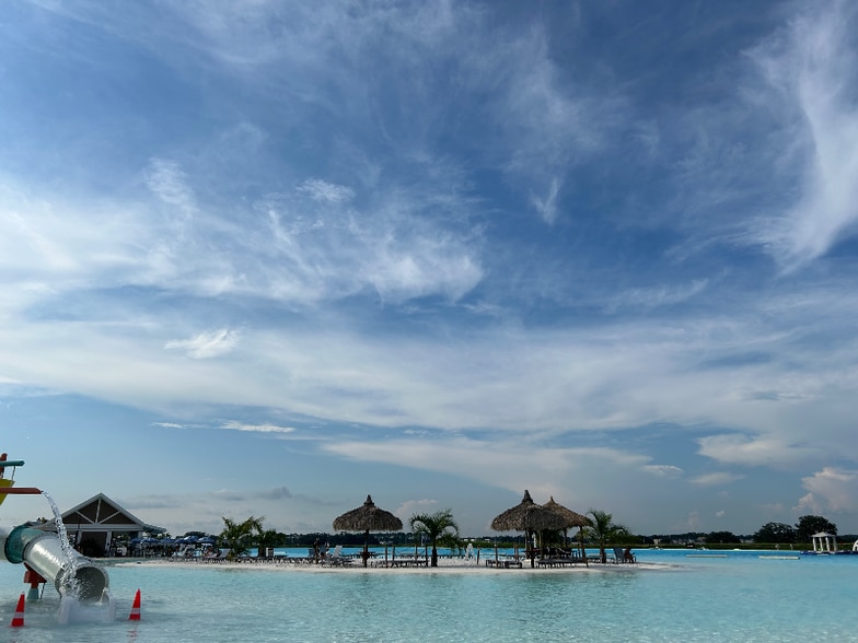 Building Photo - 10702 Laxer Cay Loop