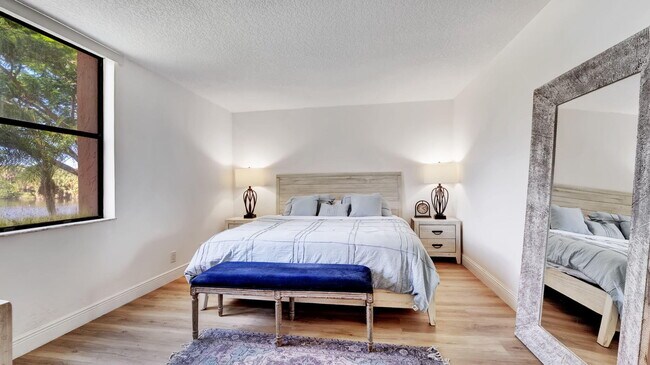 Building Photo - 955 Dotterel Rd
