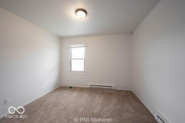 Building Photo - 4881 300W