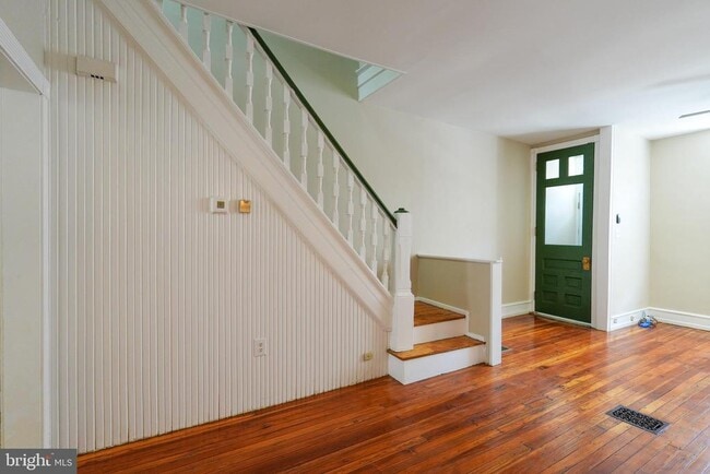 Building Photo - 2625 S Carlisle St