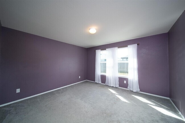 Building Photo - 24023 Swather Wy