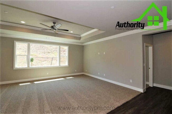 Building Photo - 20231 Ballentine Dr