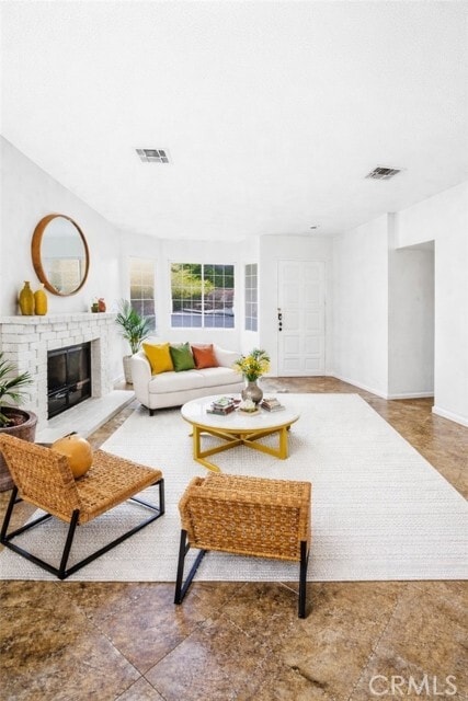 Building Photo - 53755 Avenida Diaz