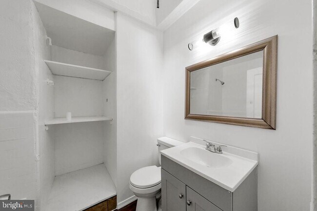 Building Photo - 387 Bayard Rd
