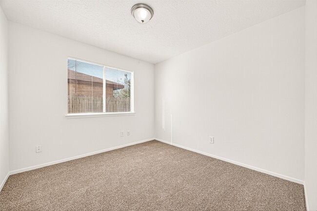 Building Photo - 7107 Gettysburg Dr