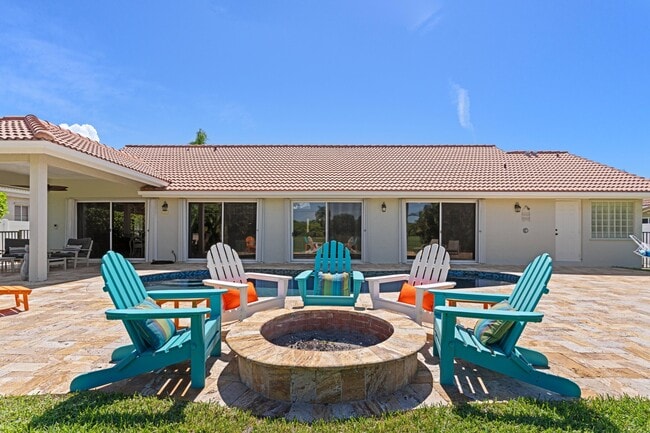 Building Photo - 7598 Fairway Trail