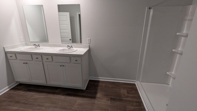 Building Photo - 140 Ponderosa Lp