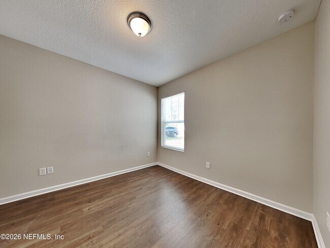 Building Photo - 7033 Camfield Landing Dr