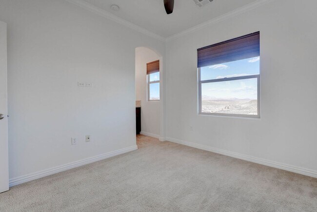 Building Photo - 31 Via Mantova