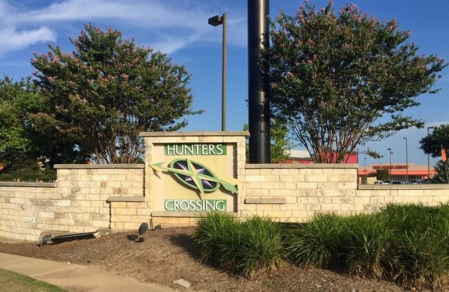 Building Photo - 107 Thompson Trail