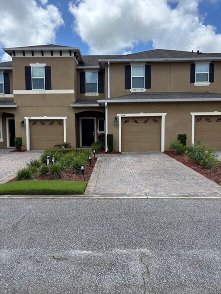 Building Photo - 105 Phillip Scott Dr