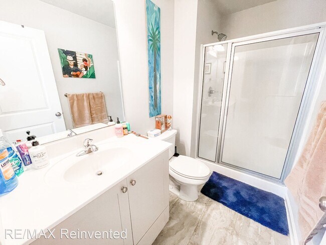 Building Photo - 2 br, 2.5 bath House - 692 Red Cedar Court