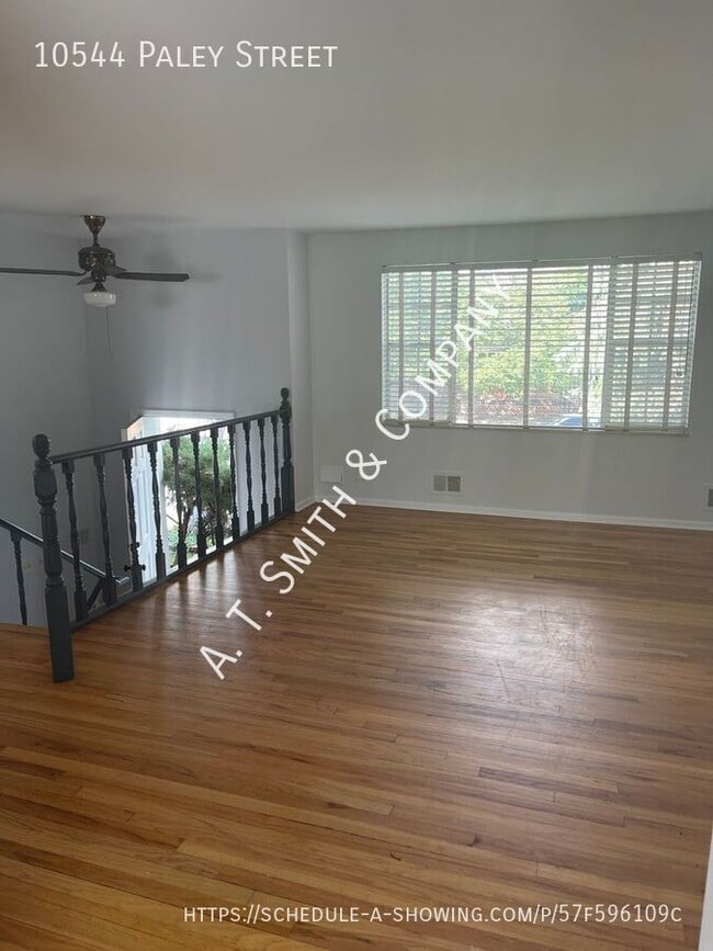 Building Photo - 10544 Paley St