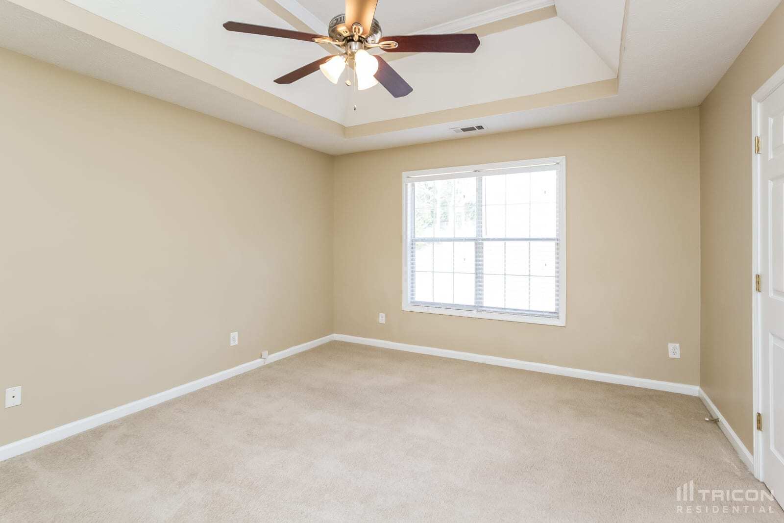 Building Photo - 3180 Willow Park Dr NE