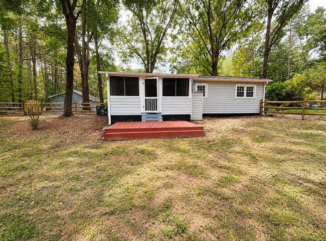 Building Photo - 14269 Phillips Rd