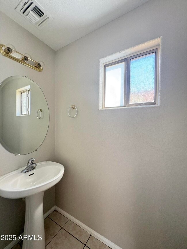 Building Photo - 1248 N 161st Ave