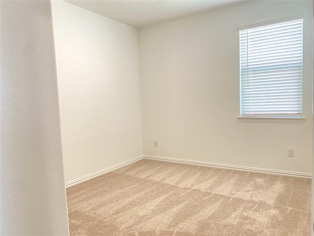 Building Photo - 815 Blackhawk Dr