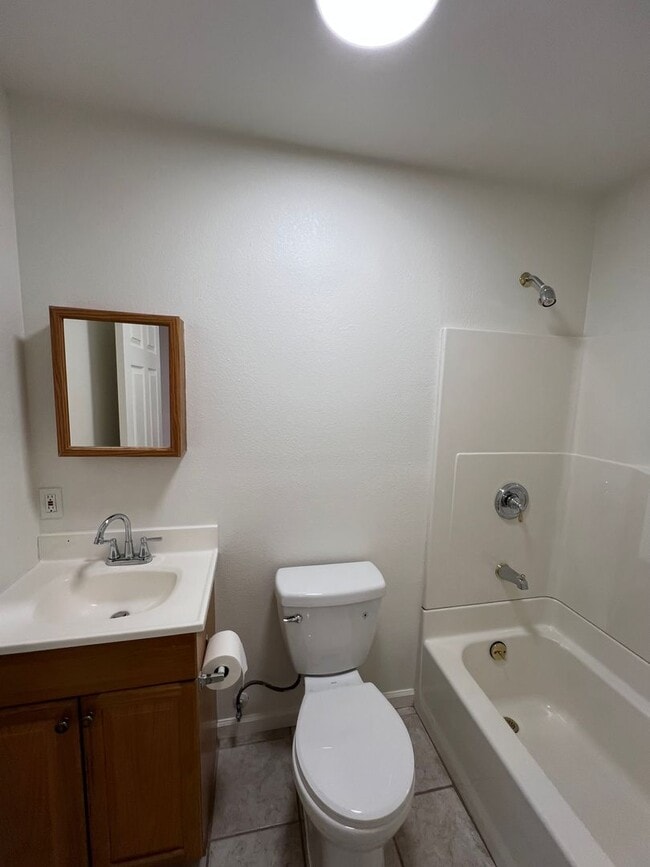 Building Photo - 2016 17 Street - Modern Midtown Gem | 2BR/...
