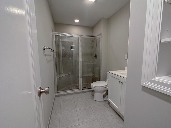 Building Photo - 7224 Pershing Ave