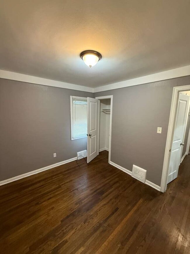 Building Photo - 6341 Archdale St