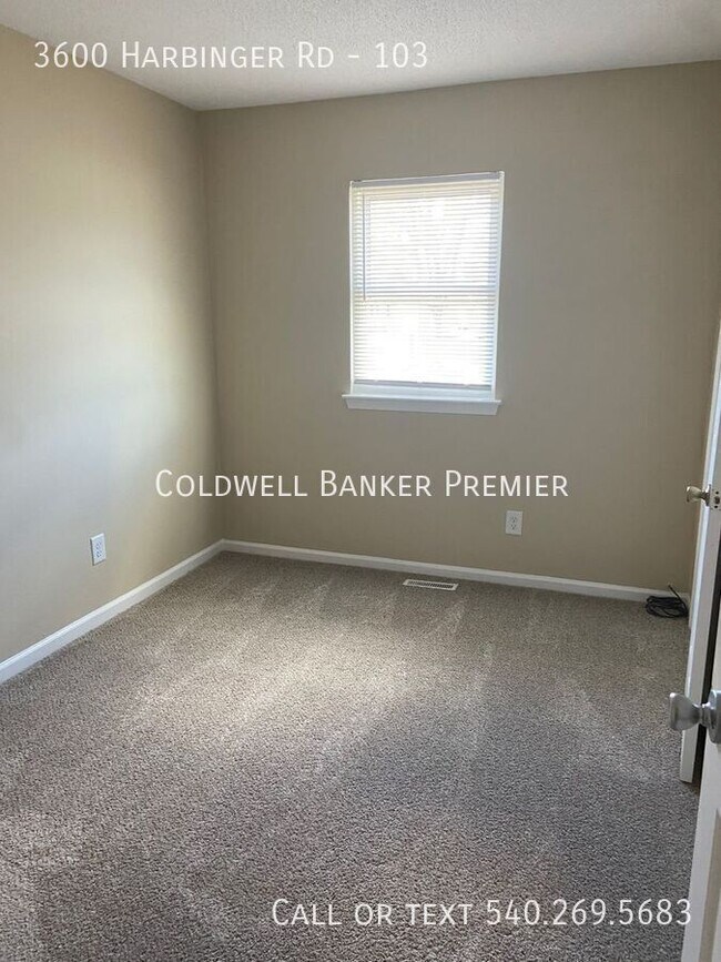 Building Photo - 3600 Harbinger Rd