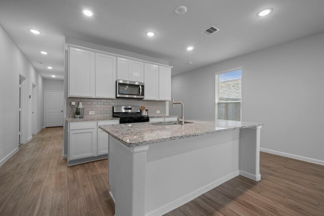 Building Photo - 12927 California Palm Ct