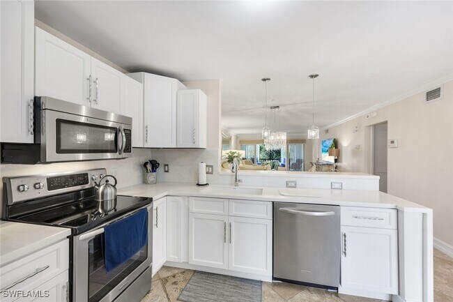 Building Photo - 4200 Belair Ln