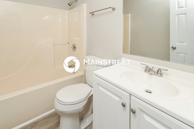 Building Photo - 3 Bedroom Pet-Friendly Home in Covington, ...