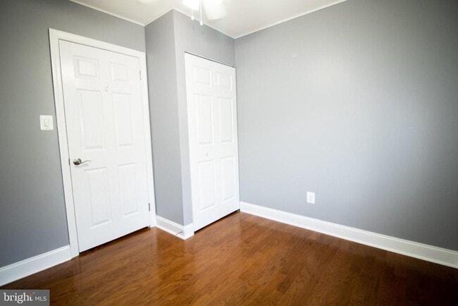 Building Photo - 1127 Thackary Ct