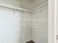 Building Photo - 11823 Bee Ln