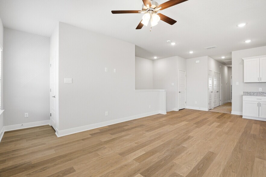 Building Photo - 10239 Briarwood Nook