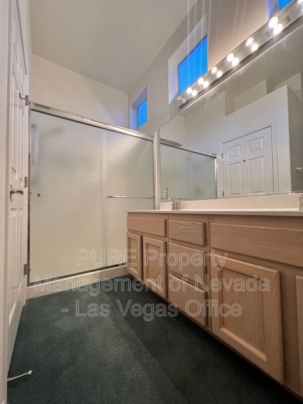 Building Photo - 10733 Clarion Ln