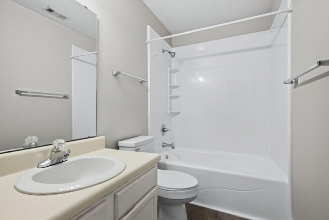 Building Photo - 5541 Kaplan Dr