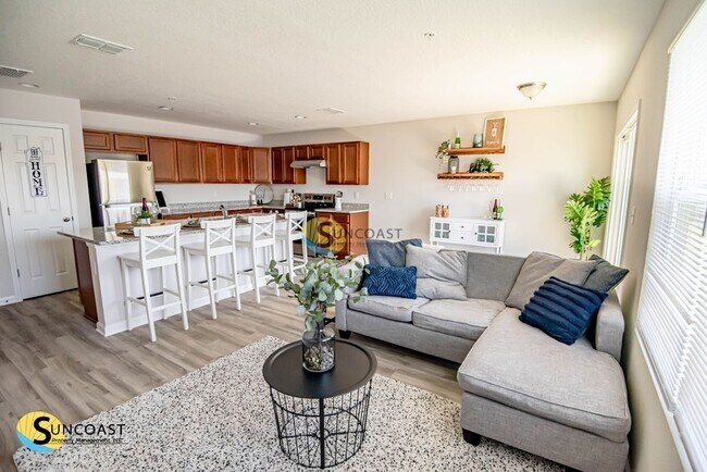 Building Photo - 9237 Western Way