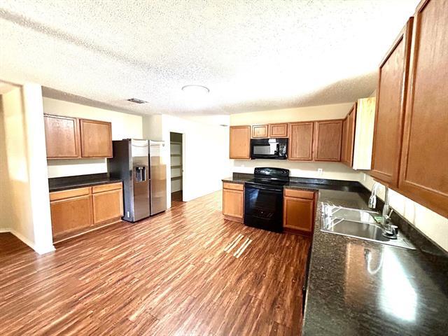 Building Photo - 3516 Clydesdale Dr