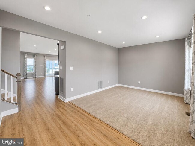 Building Photo - 6809 Ballenger Run Blvd