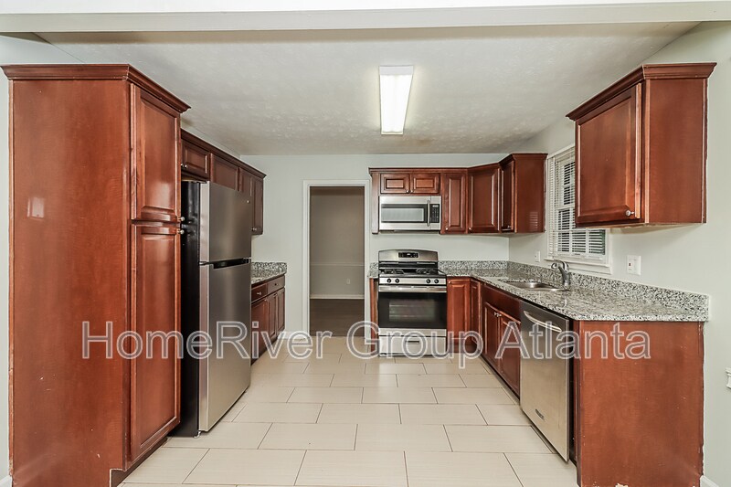 Building Photo - 4423 Inlet Rd