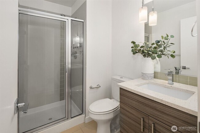 Building Photo - 3bd/2.25Ba Seattle Townhouse