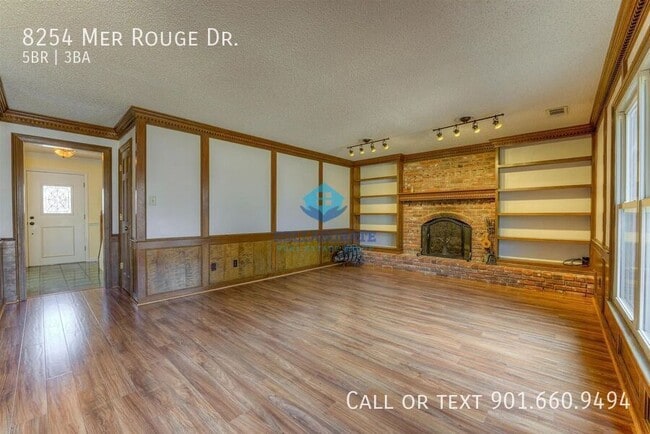 Building Photo - 8254 Mer Rouge Dr
