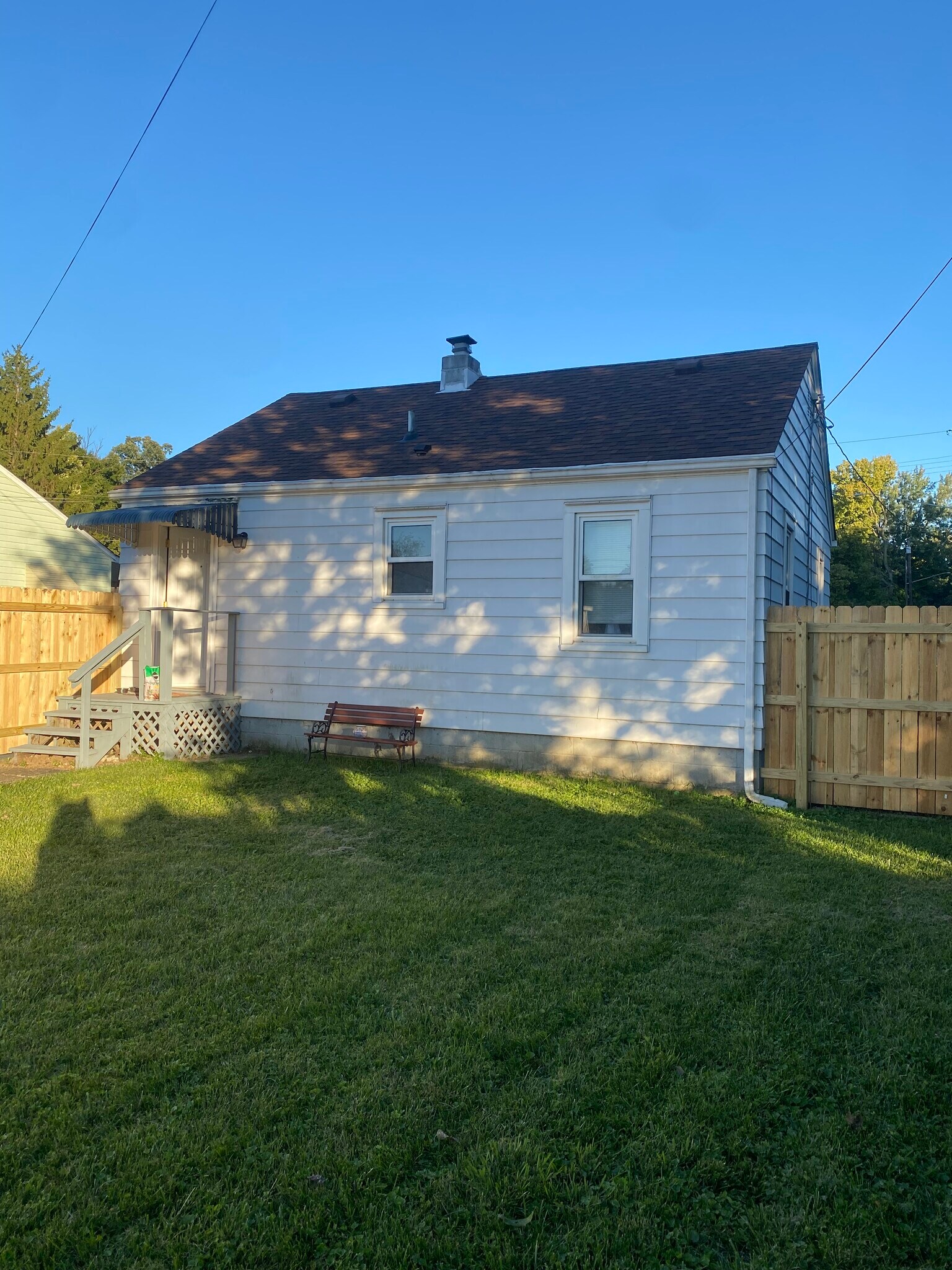 Building Photo - 1900 Dix Rd