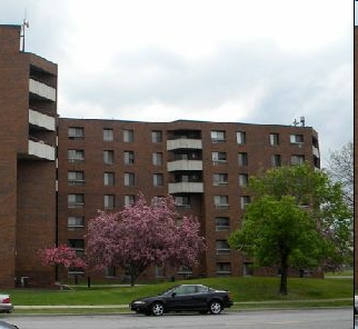 Building Photo - Brooks Landing