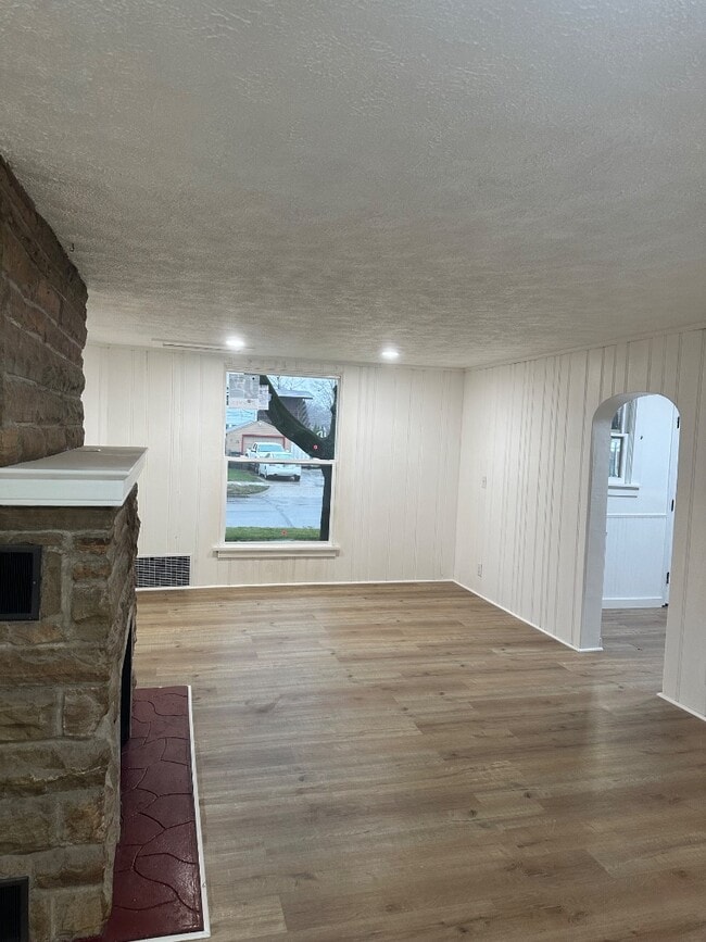 Building Photo - 920 Fulton St