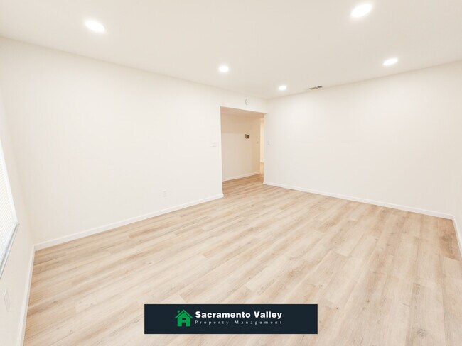 Building Photo - 7692 Rotherton Way