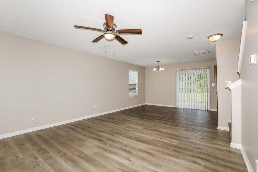 Building Photo - 8138 Fisher Bend Dr
